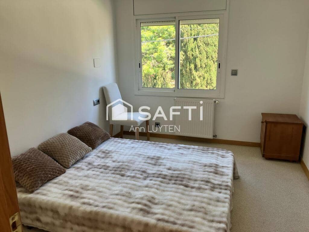 Chalet de 7 habitaciones en Roses en venta con piscina garaje - 649.000 € (Ref: 9174067)