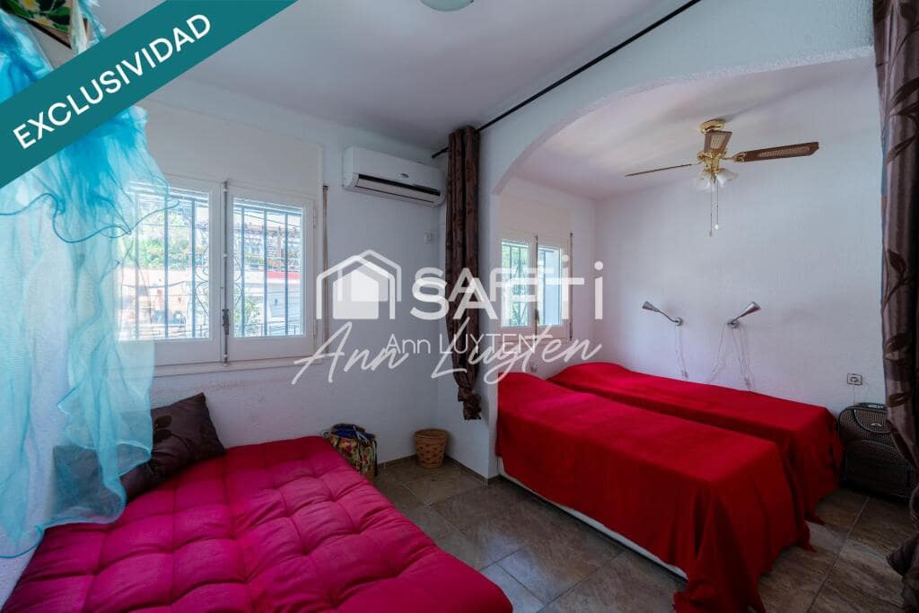 2 soveværelse Penthouse til salg i Roses med garage - € 698.000 (Ref: 9174068)