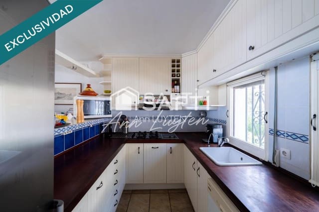 2 soveværelse Penthouse til salg i Roses med garage - € 698.000 (Ref: 9174068)