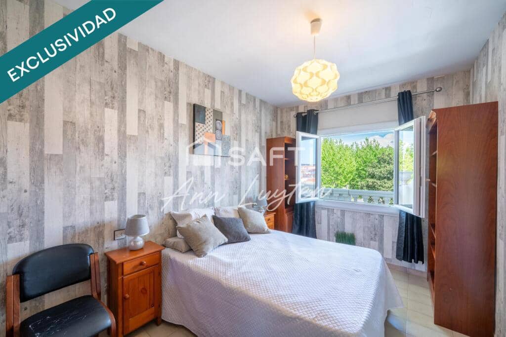 1 soveværelse Lejlighed til salg i Empuriabrava med swimmingpool - € 149.500 (Ref: 9174070)