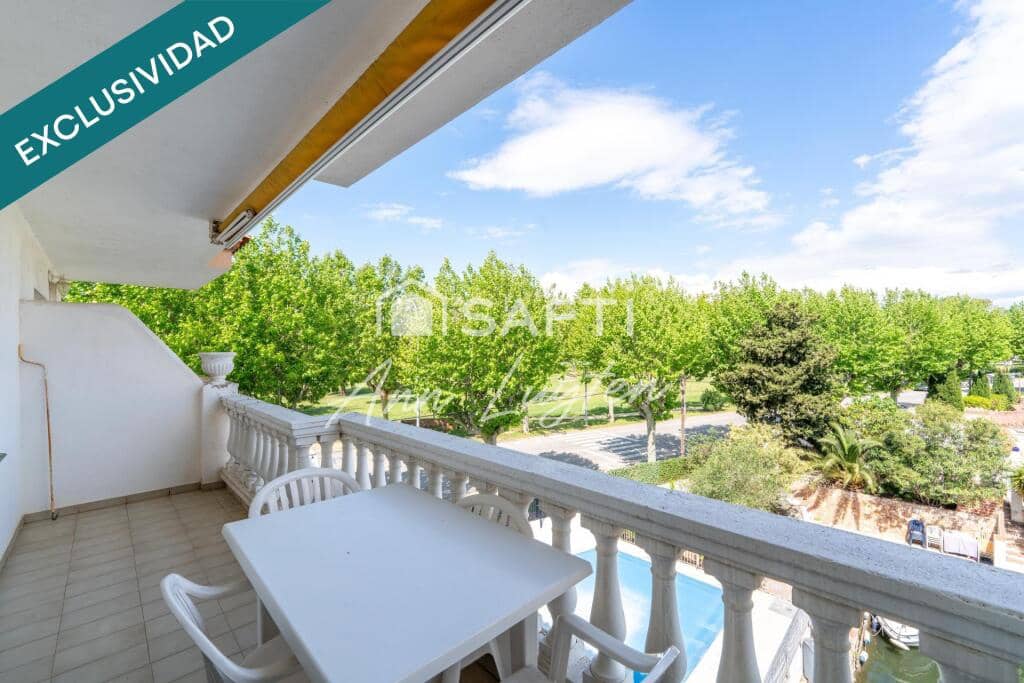 1 soveværelse Lejlighed til salg i Empuriabrava med swimmingpool - € 149.500 (Ref: 9174070)