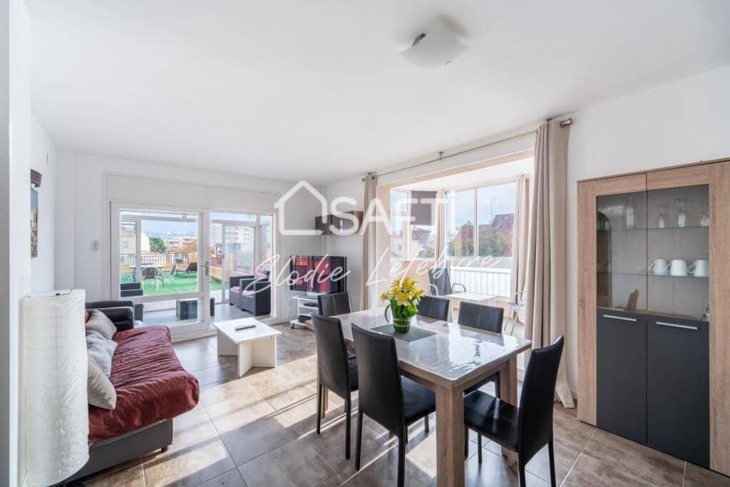 2 soveværelse Lejlighed til salg i Roses - € 225.000 (Ref: 9174073)