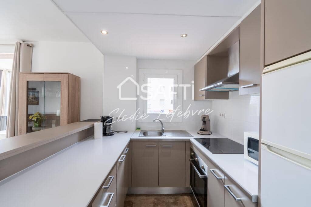 2 soveværelse Lejlighed til salg i Roses - € 225.000 (Ref: 9174073)