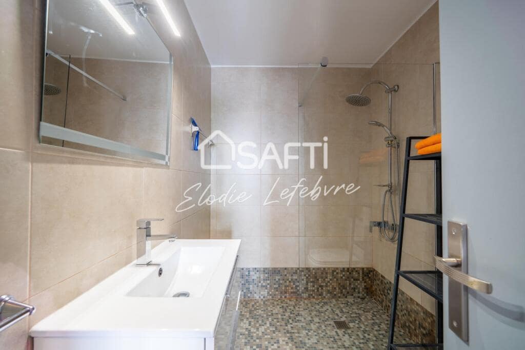 2 soveværelse Lejlighed til salg i Roses - € 225.000 (Ref: 9174073)