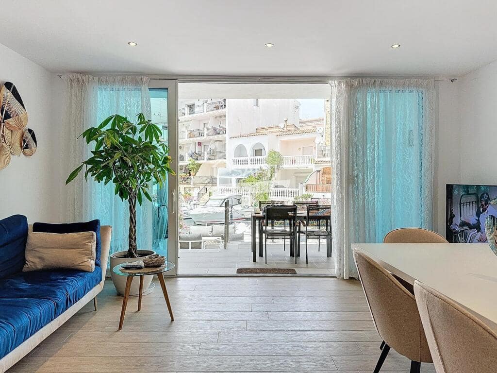 3 soveværelse Villa til salg i Empuriabrava - € 549.000 (Ref: 9174075)