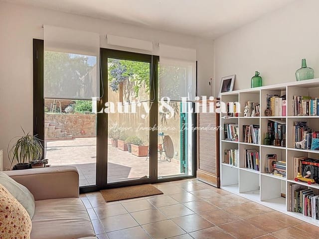 3 soverom Villa til salgs i Vilamaniscle med garasje - € 350 000 (Ref: 9174083)