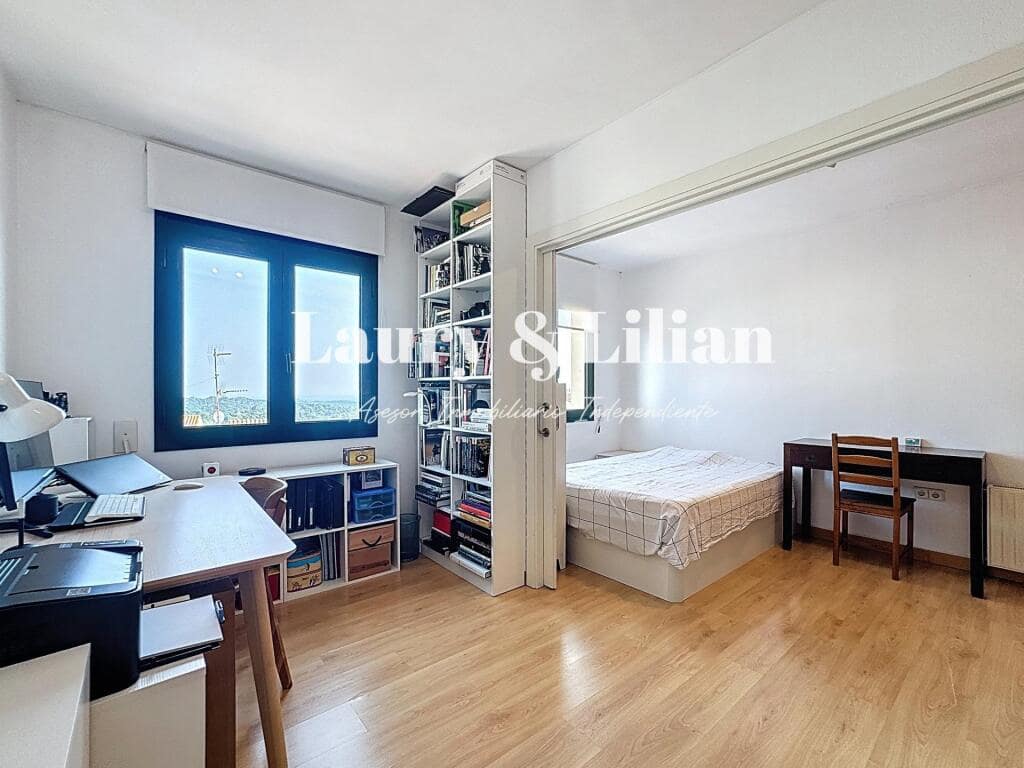 3 bedroom Villa for sale in Vilamaniscle with garage - € 350,000 (Ref: 9174083)