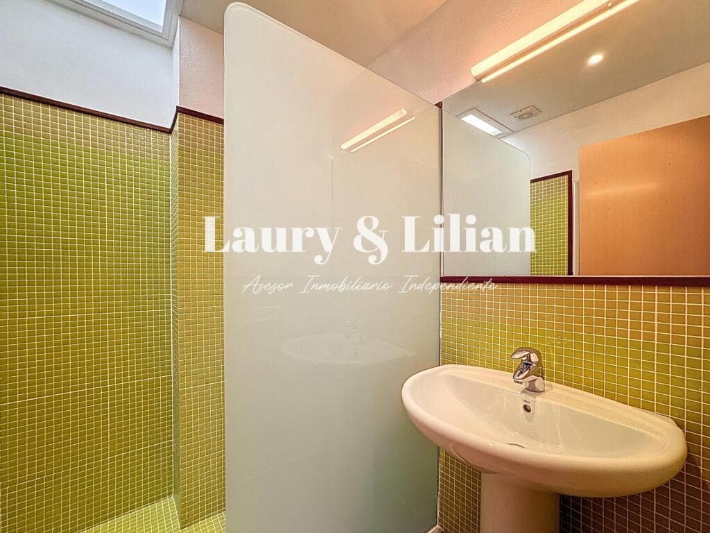 3 bedroom Villa for sale in Vilamaniscle with garage - € 350,000 (Ref: 9174083)