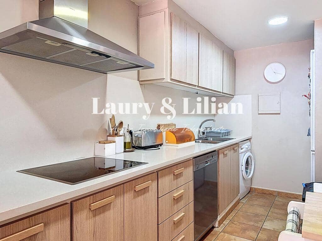 3 bedroom Villa for sale in Vilamaniscle with garage - € 350,000 (Ref: 9174083)