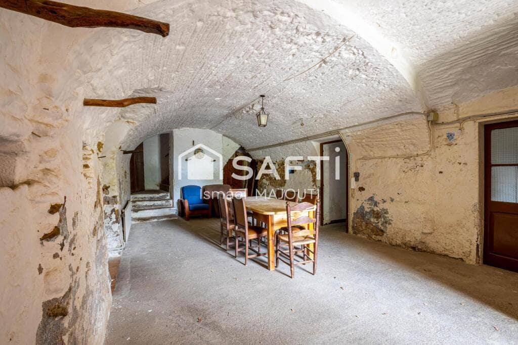 8 soveværelse Villa til salg i La Bisbal d'Emporda med garage - € 630.000 (Ref: 9174091)