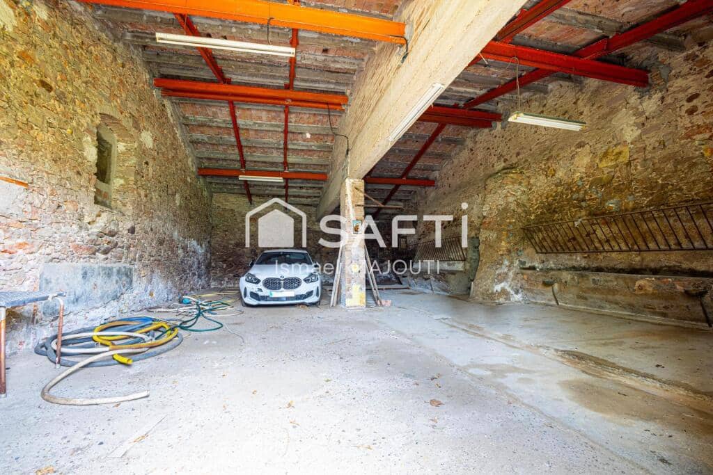 8 soveværelse Villa til salg i La Bisbal d'Emporda med garage - € 630.000 (Ref: 9174091)