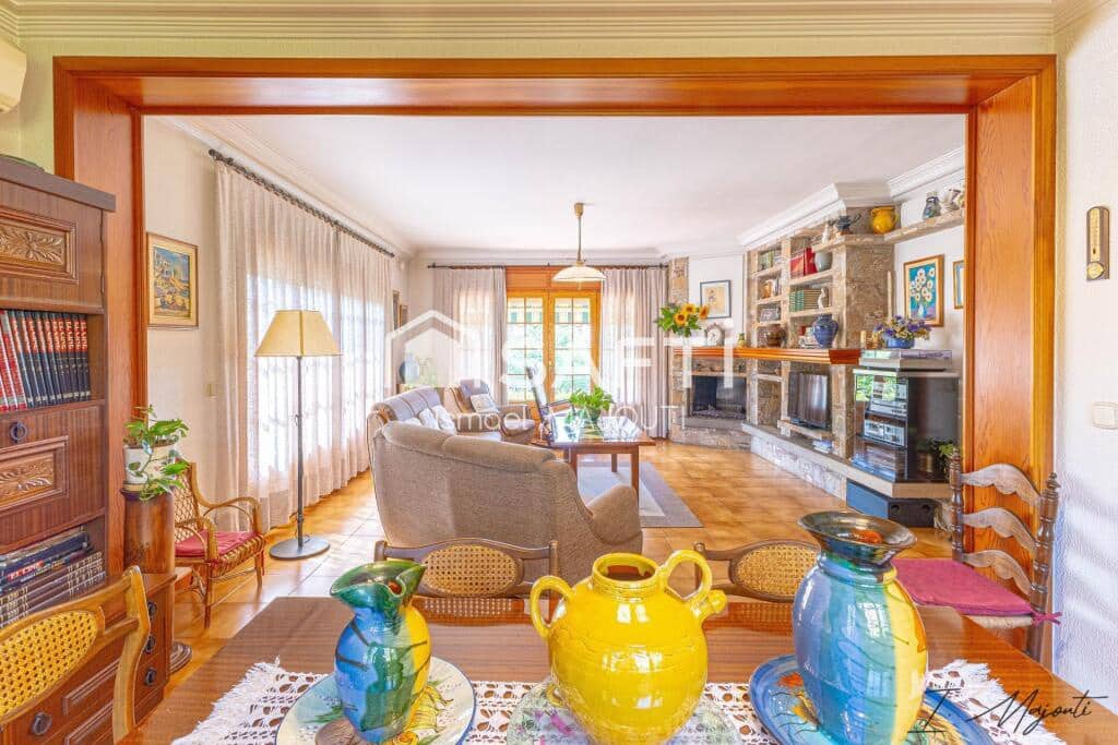 4 soveværelse Villa til salg i Forallac med garage - € 585.000 (Ref: 9174093)