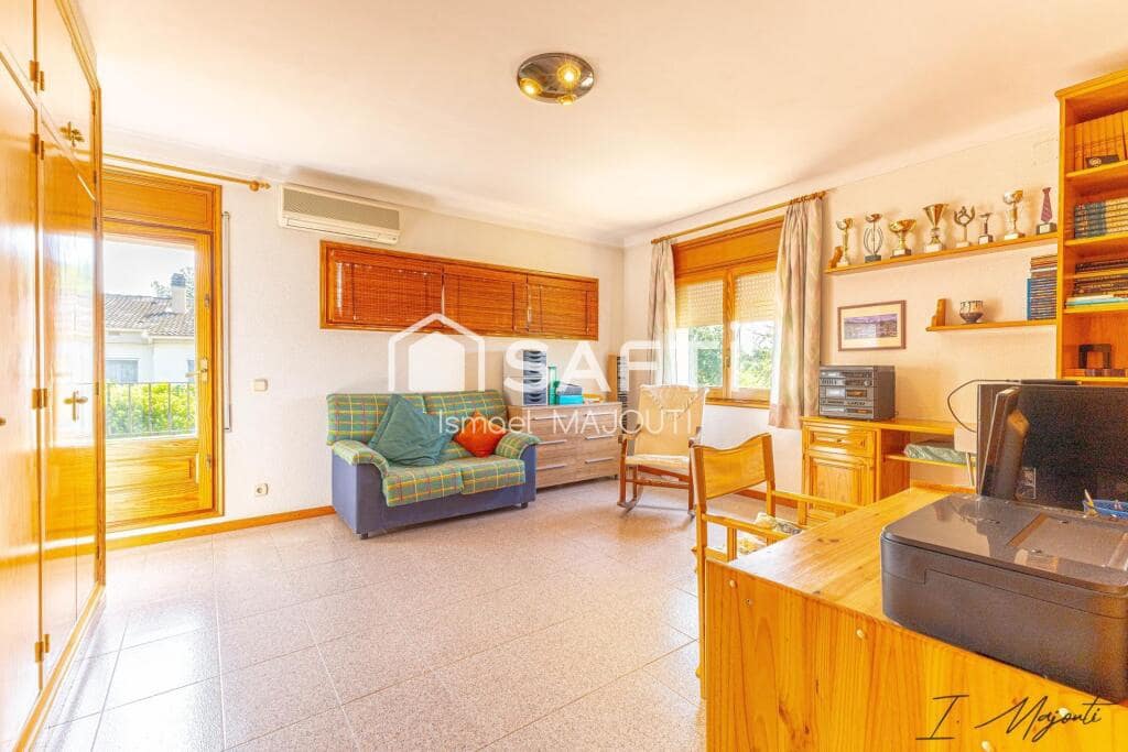 4 soveværelse Villa til salg i Forallac med garage - € 585.000 (Ref: 9174093)