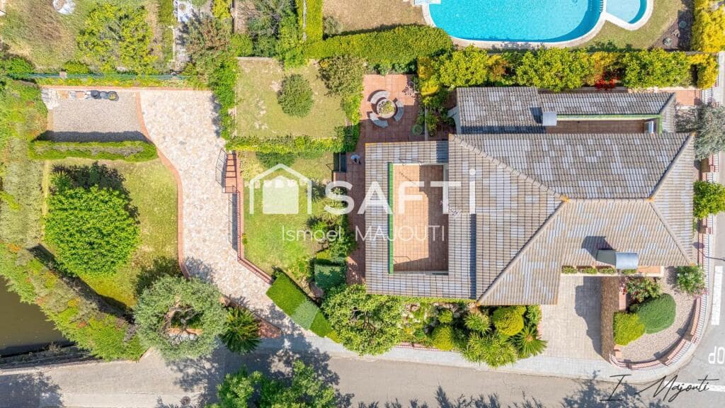 4 soveværelse Villa til salg i Forallac med garage - € 585.000 (Ref: 9174093)