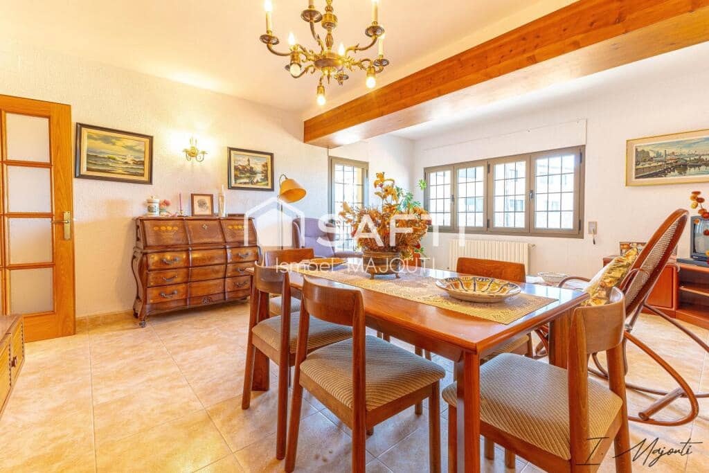 6 Zimmer Villa zu verkaufen in Ulla - 695.000 € (Ref: 9174095)