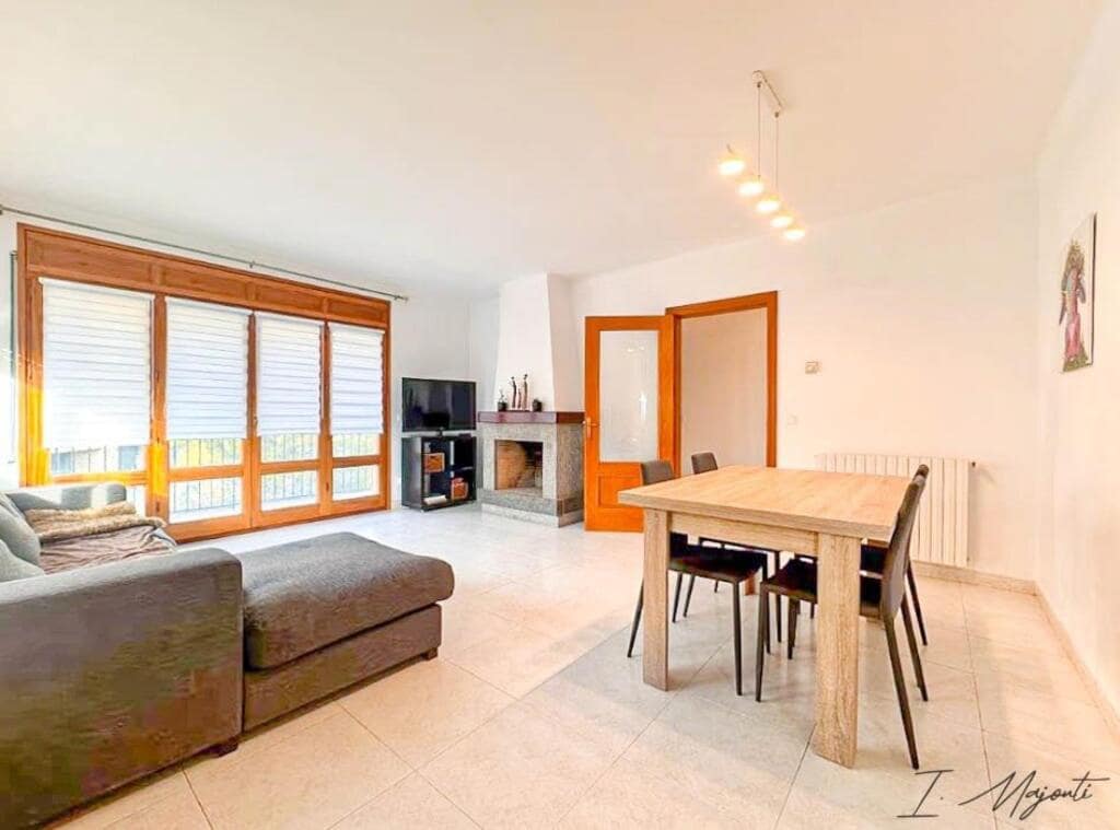 6 Zimmer Villa zu verkaufen in Ulla - 695.000 € (Ref: 9174095)