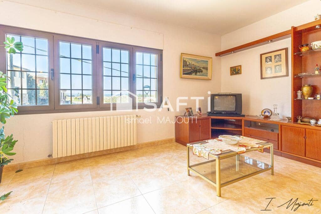 6 Zimmer Villa zu verkaufen in Ulla - 695.000 € (Ref: 9174095)