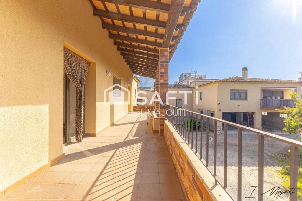 6 Zimmer Villa zu verkaufen in Ulla - 695.000 € (Ref: 9174095)