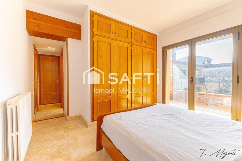 6 Zimmer Villa zu verkaufen in Ulla - 695.000 € (Ref: 9174095)