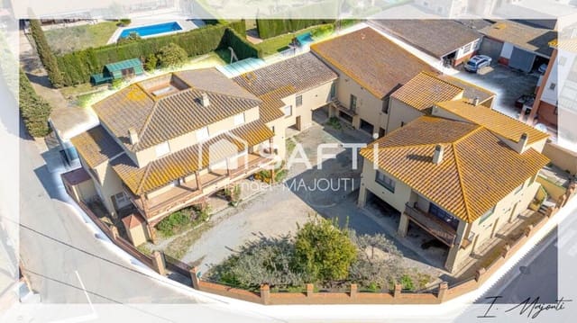 6 soveværelse Villa til salg i Ullà - € 695.000 (Ref: 9174095)