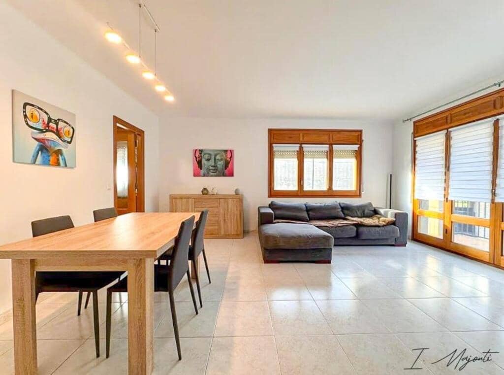 6 Zimmer Villa zu verkaufen in Ulla - 695.000 € (Ref: 9174095)