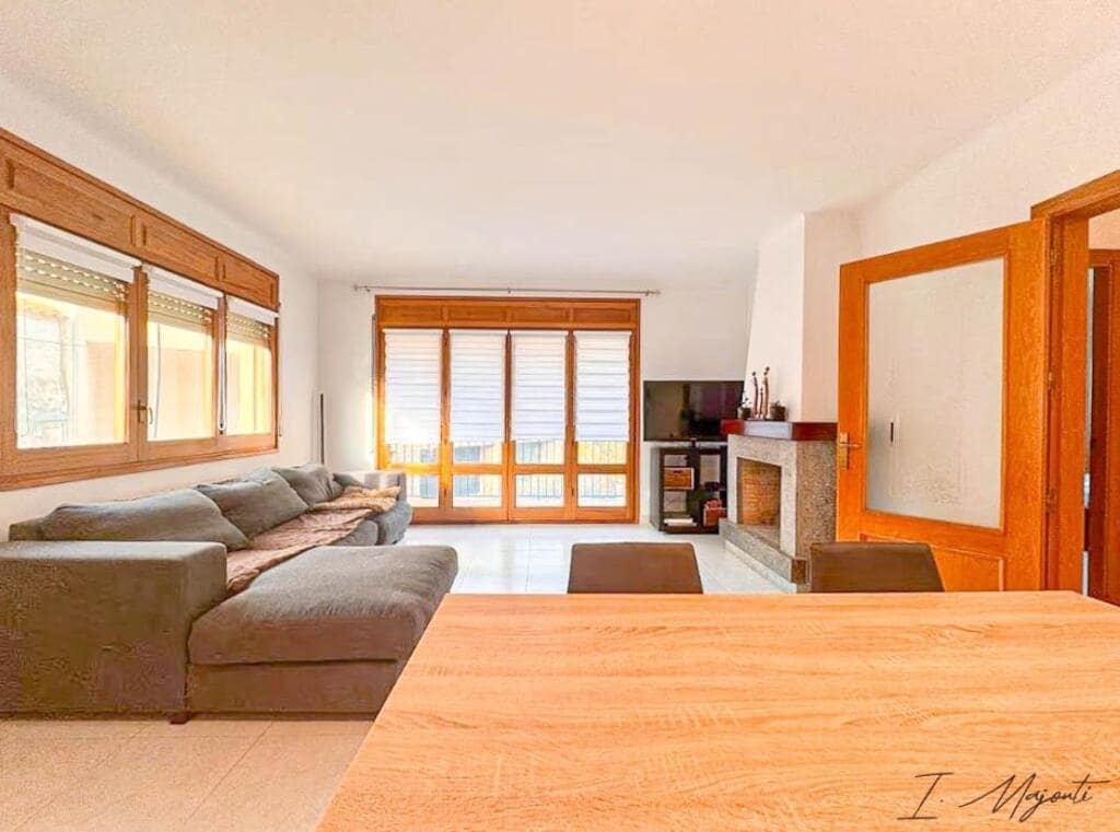 6 Zimmer Villa zu verkaufen in Ulla - 695.000 € (Ref: 9174095)