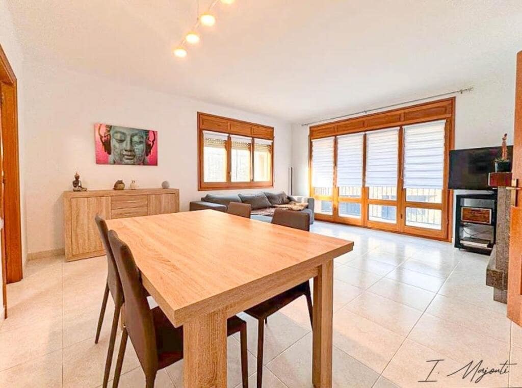 6 Zimmer Villa zu verkaufen in Ulla - 695.000 € (Ref: 9174095)
