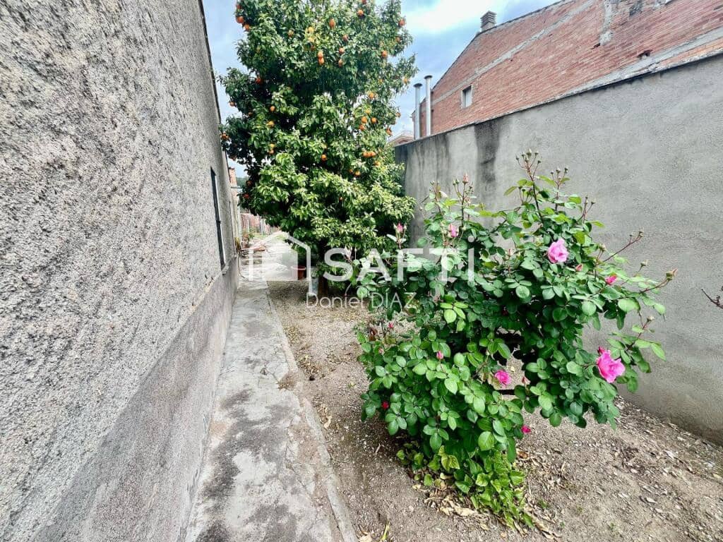 2 soveværelse Finca/Landehus til salg i Castellbell i el Vilar med garage - € 225.000 (Ref: 9174104)