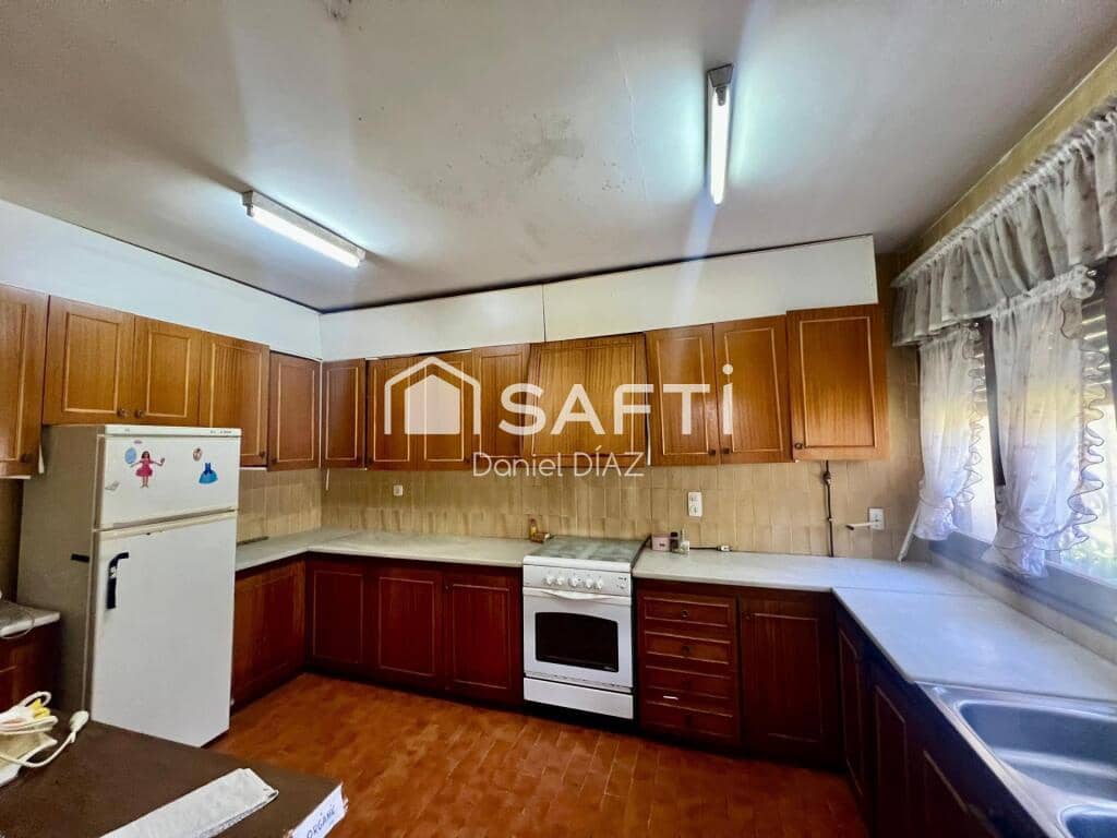 5 sypialnia Finka/Dom wiejski na sprzedaż w Santa Cristina d'Aro z garażem - 495 000 € (Ref: 9174107)