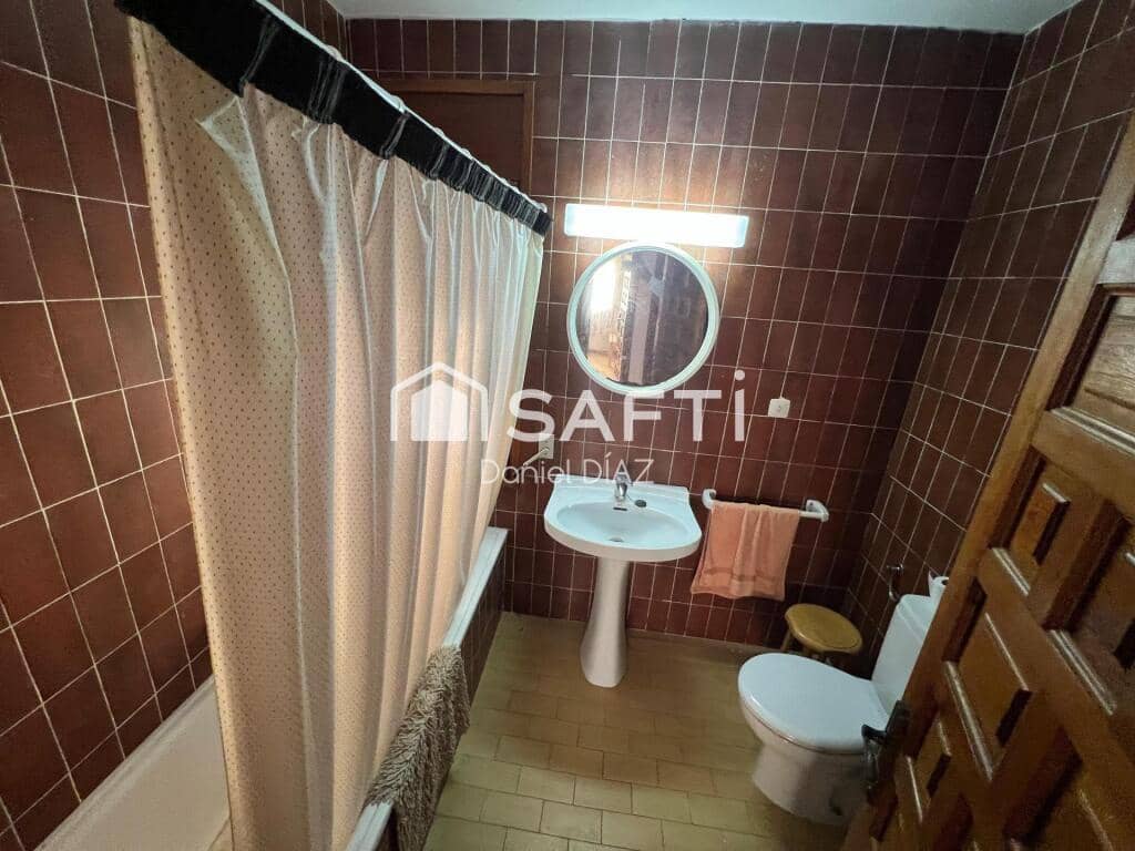 5 sypialnia Finka/Dom wiejski na sprzedaż w Santa Cristina d'Aro z garażem - 495 000 € (Ref: 9174107)