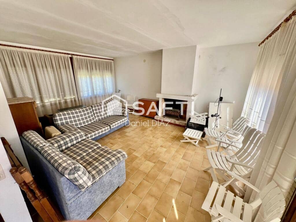 5 sypialnia Finka/Dom wiejski na sprzedaż w Santa Cristina d'Aro z garażem - 495 000 € (Ref: 9174107)