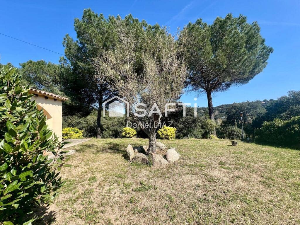 5 sypialnia Finka/Dom wiejski na sprzedaż w Santa Cristina d'Aro z garażem - 495 000 € (Ref: 9174107)