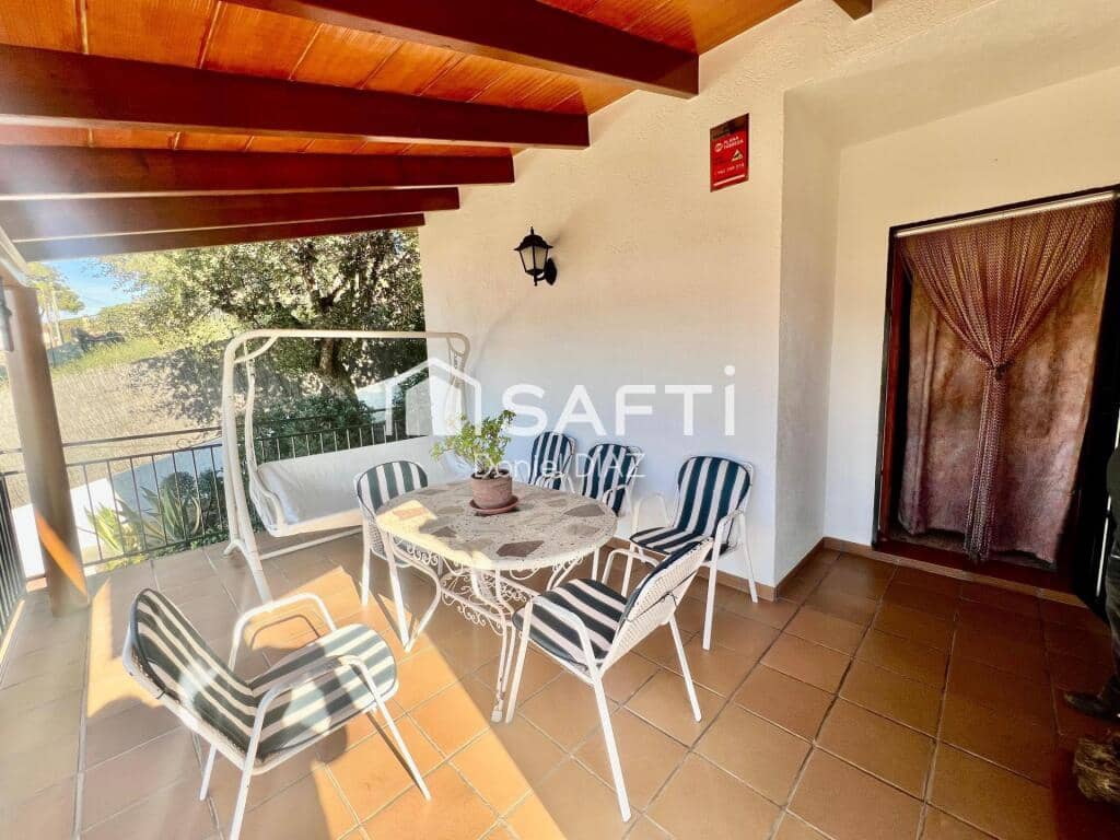 7 sypialnia Finka/Dom wiejski na sprzedaż w Macanet de la Selva z basenem garażem - 315 000 € (Ref: 9174110)