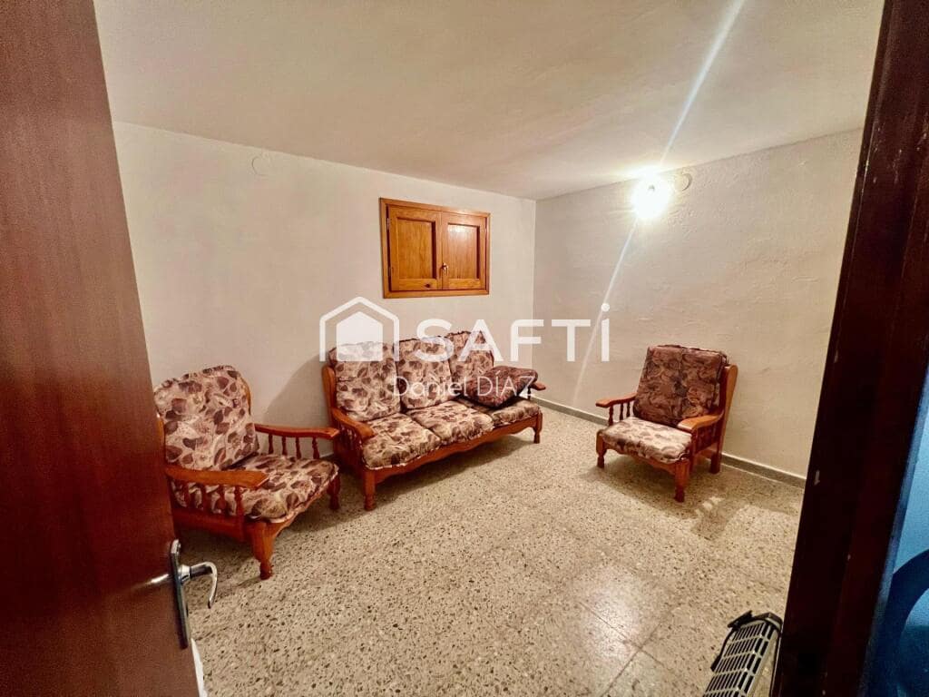 7 sypialnia Finka/Dom wiejski na sprzedaż w Macanet de la Selva z basenem garażem - 315 000 € (Ref: 9174110)