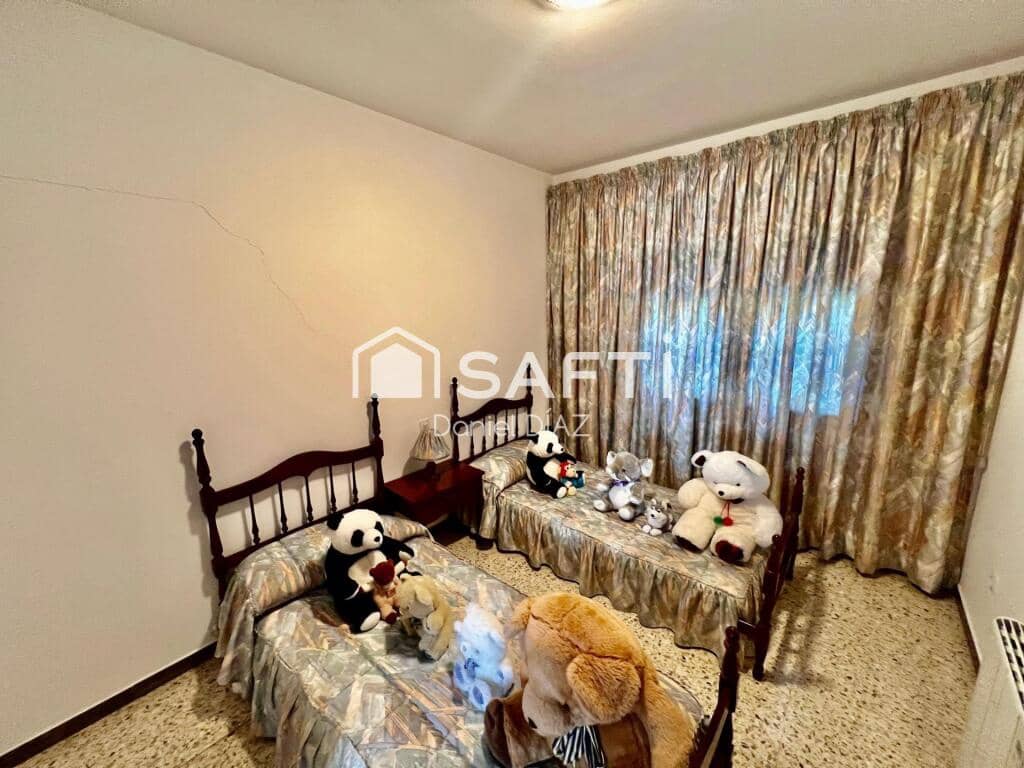 7 sypialnia Finka/Dom wiejski na sprzedaż w Macanet de la Selva z basenem garażem - 315 000 € (Ref: 9174110)