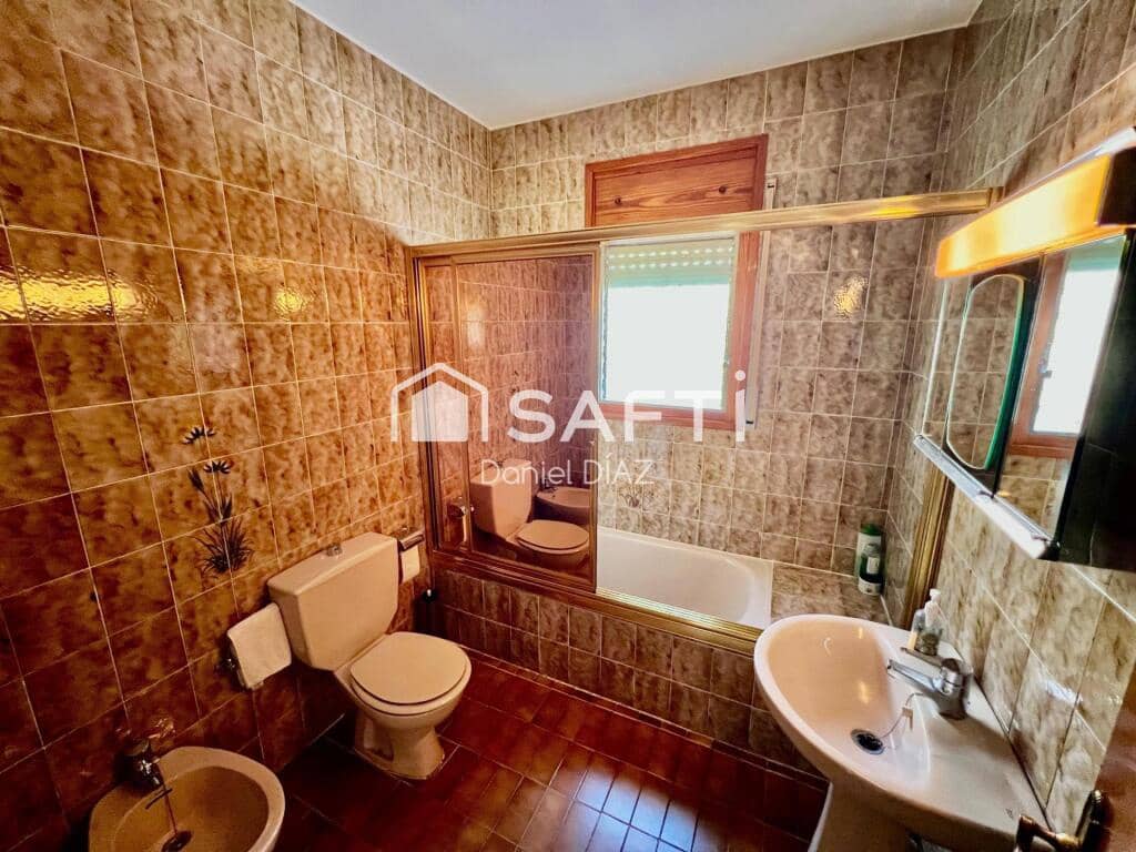 7 sypialnia Finka/Dom wiejski na sprzedaż w Macanet de la Selva z basenem garażem - 315 000 € (Ref: 9174110)