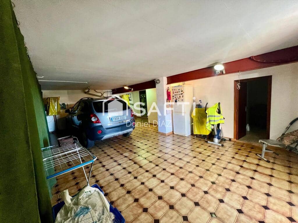 7 sypialnia Finka/Dom wiejski na sprzedaż w Macanet de la Selva z basenem garażem - 315 000 € (Ref: 9174110)