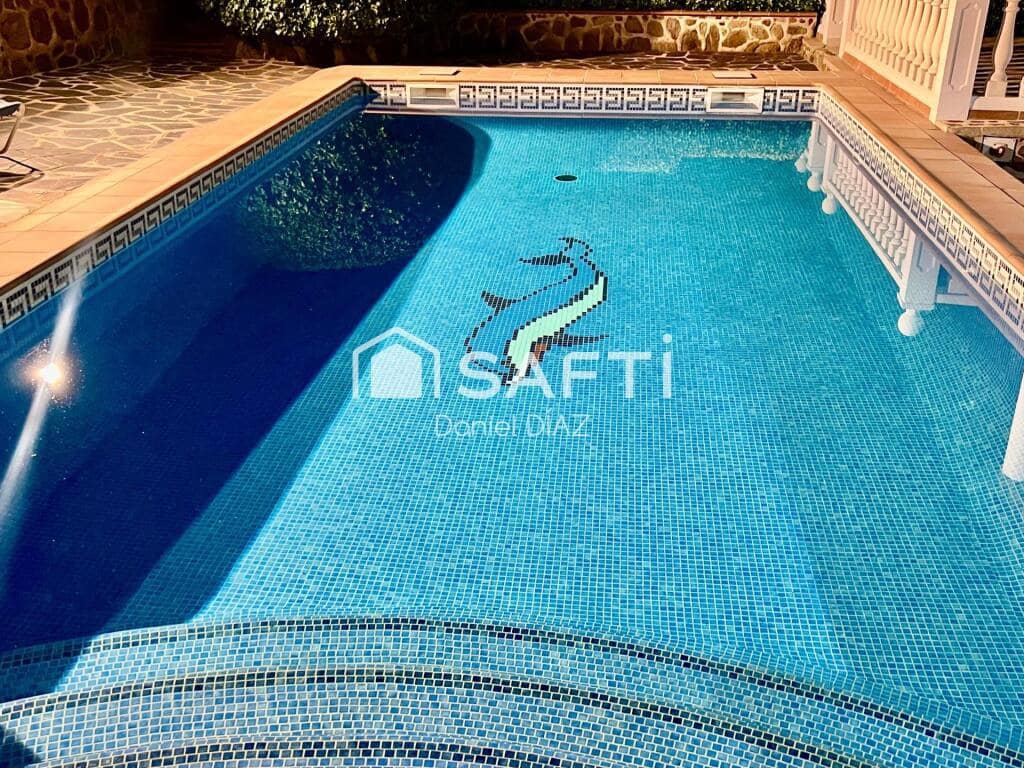 7 sypialnia Finka/Dom wiejski na sprzedaż w Macanet de la Selva z basenem garażem - 315 000 € (Ref: 9174110)