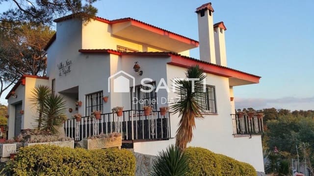 4 sypialnia Willa na sprzedaż w Mas Altaba, Maçanet de la Selva z basenem garażem - 290 000 € (Ref: 9174117)