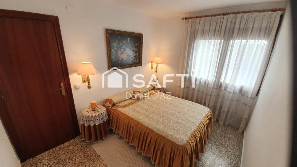 4 sypialnia Willa na sprzedaż w Macanet de la Selva z basenem garażem - 290 000 € (Ref: 9174117)