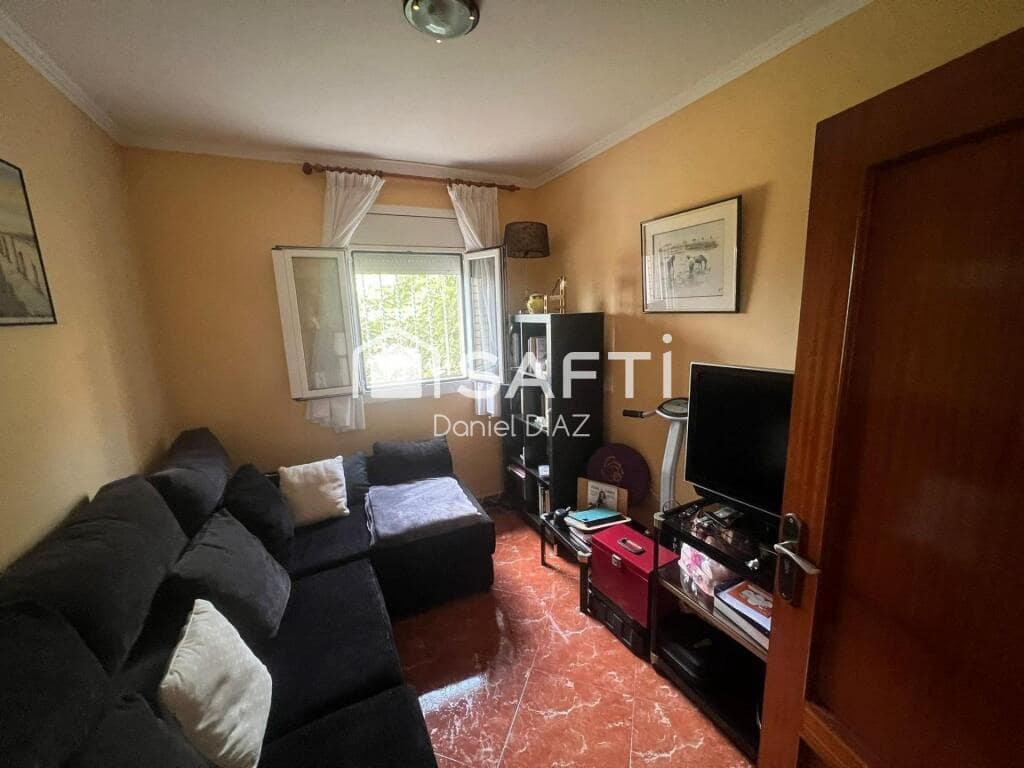 4 soveværelse Villa til salg i Lloret de Mar med swimmingpool garage - € 440.000 (Ref: 9174119)