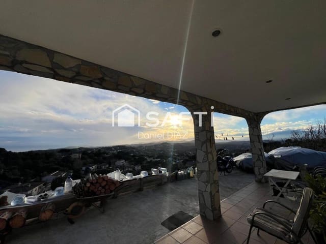 3 Zimmer Finca/Landgut zu verkaufen in Aiguaviva Parc, Vidreres mit Garage - 290.000 € (Ref: 9174120)