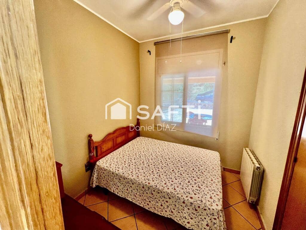 6 soveværelse Finca/Landehus til salg i Macanet de la Selva med swimmingpool garage - € 360.000 (Ref: 9174123)