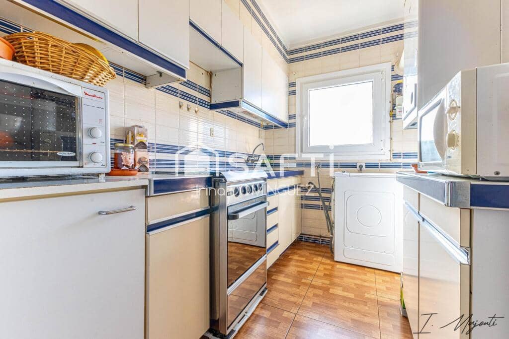 2 sovrum Lägenhet till salu i Calonge i Sant Antoni - 199 000 € (Ref: 9174127)