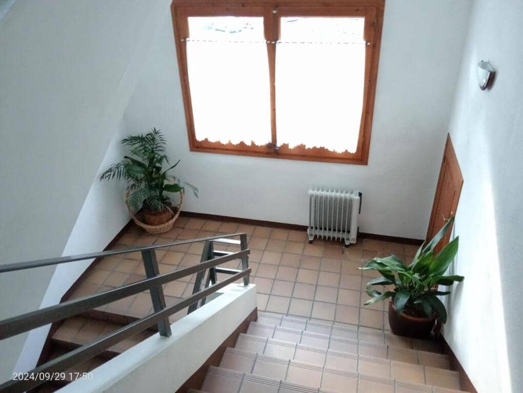 Kontor til salgs i Setcases - € 1 150 000 (Ref: 9174131)