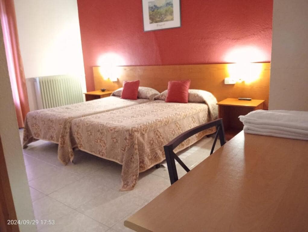 Kontor til salgs i Setcases - € 1 150 000 (Ref: 9174131)