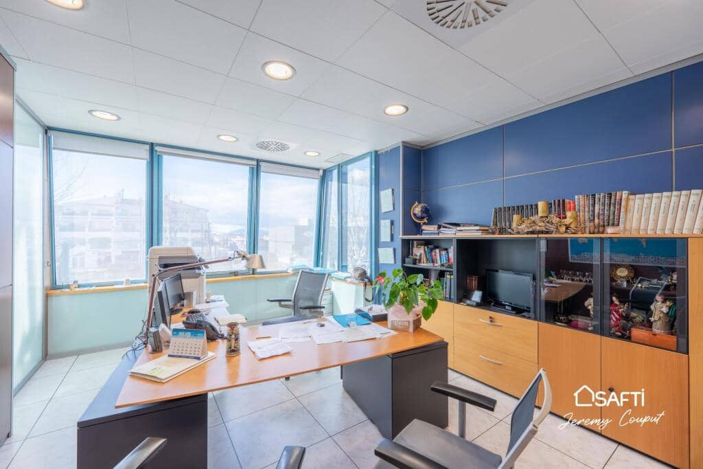 Kontor til salg i Empuriabrava - € 289.000 (Ref: 9174138)