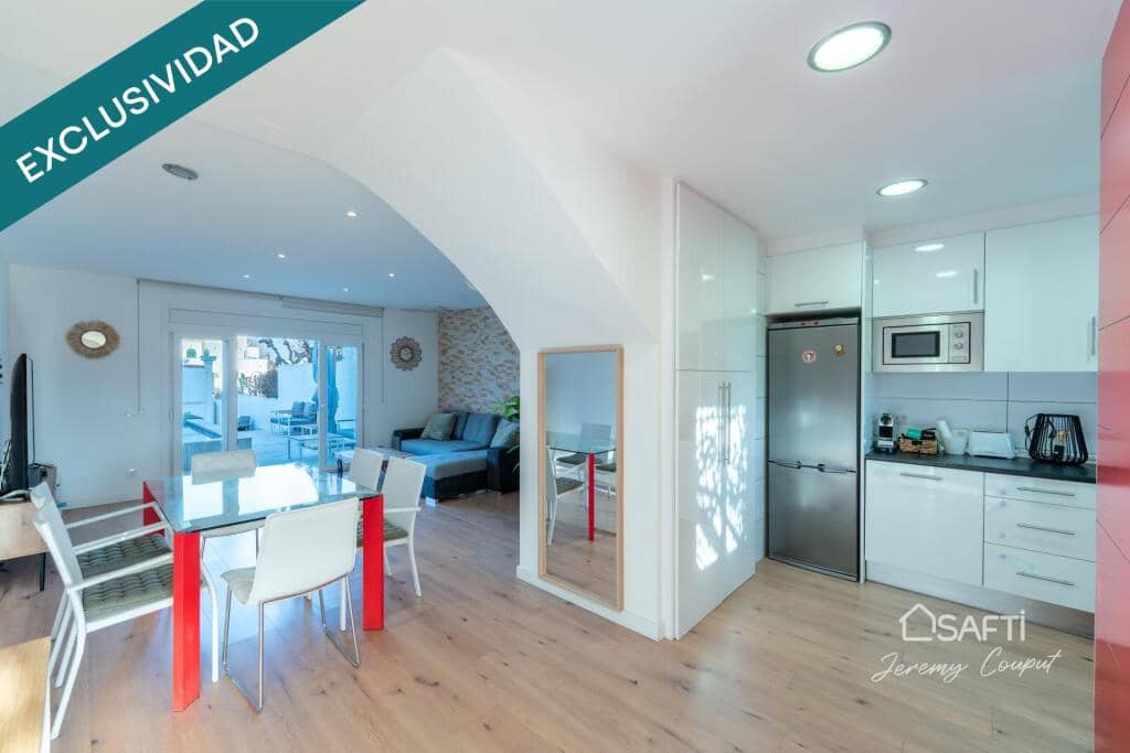 2 sypialnia Willa na sprzedaż w Empuriabrava z basenem garażem - 449 000 € (Ref: 9174139)