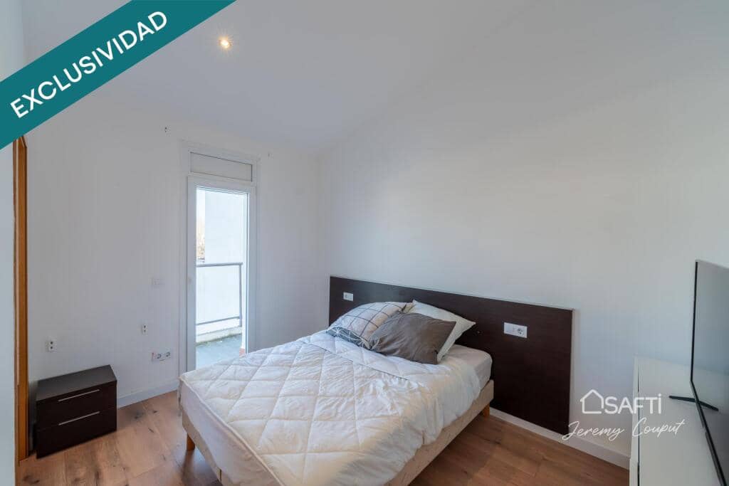 2 sypialnia Willa na sprzedaż w Empuriabrava z basenem garażem - 449 000 € (Ref: 9174139)