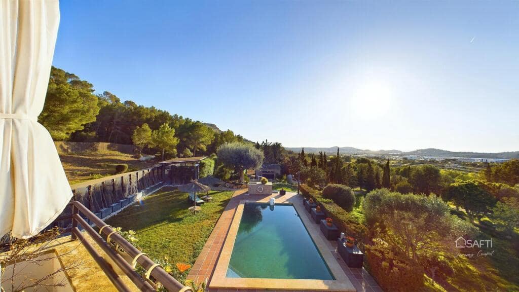 5 soveværelse Villa til salg i Calvia med swimmingpool garage - € 2.170.000 (Ref: 9174140)